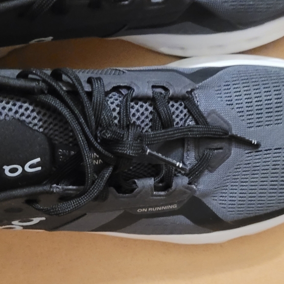 On running sneakers Cloudrunner 2 - Picture 14 of 15